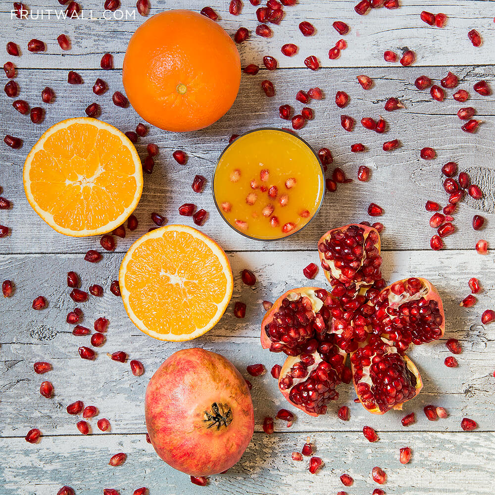Pomegranate with orange juice, an amazing combo for Vitamin C
